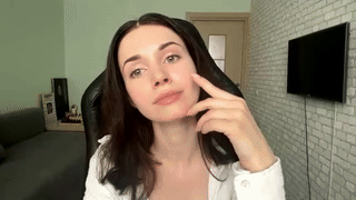 evelyn_evyy animated gif teaser
