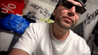bobbybuff0758357 animated gif teaser
