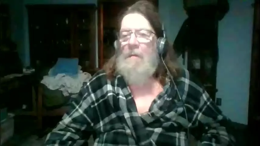 420ch3vy5 — 420ch3vy5's room