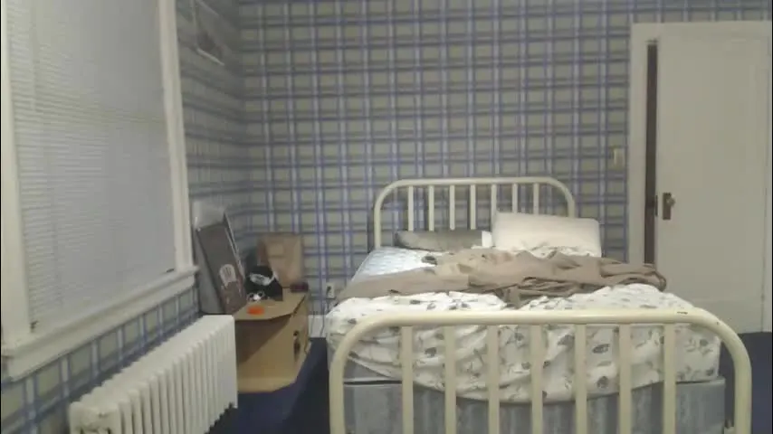 alex4201 — Alex4201's room