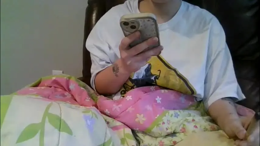 alliebearx — help me pay for my college! snap sale only 555 tks!!