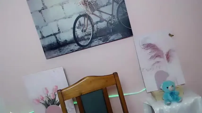 amara_lavelle — 1 PINAY STRIVING FOR TUITON FEE (PVT IS OPEN) - Goal: make me wet [1000 tokens left] #lovense #asian #pinay #teen #cute #wifermaterial #slave #ahegao