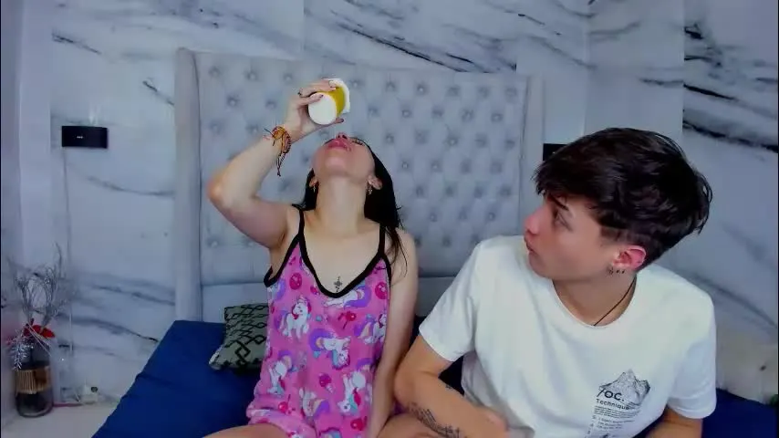 arissha_lee — GOAL: 🥵lick pussy + two fingers inside the pussy 🥵 444 [973 tokens remaining] 😈 Only 333 left for fingers in +my tongue play.And it only gets better 😈 #18 #latina #deepthroat #anal #couple