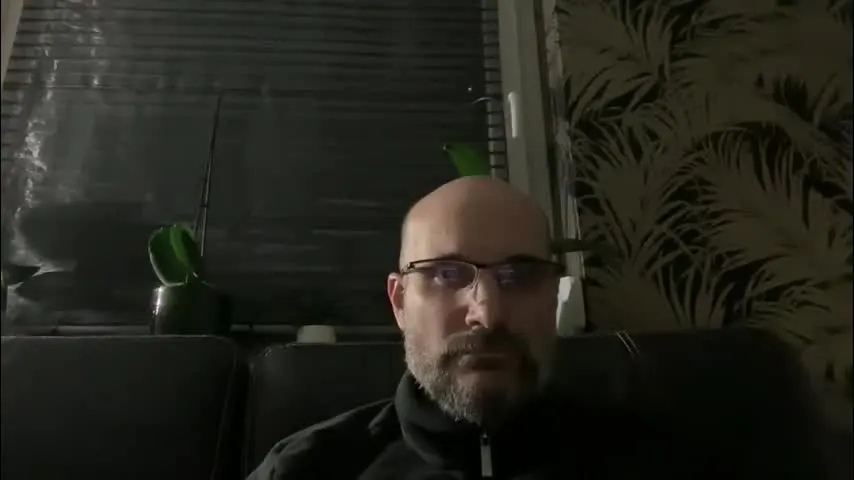 bcbg68 — Bcbg68's room #french #married #france #mom