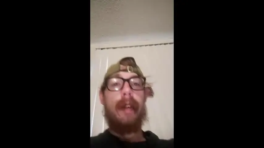 bigmoony747420 — Bigmoony747420's room