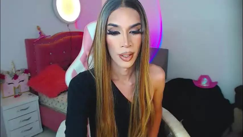 camila_hoottie — Lovense: Interactive Toy that vibrates with your Tips - Multi-Goal : Cum in your mouth #Skinny #Blonde #latina #Cum #Lovense