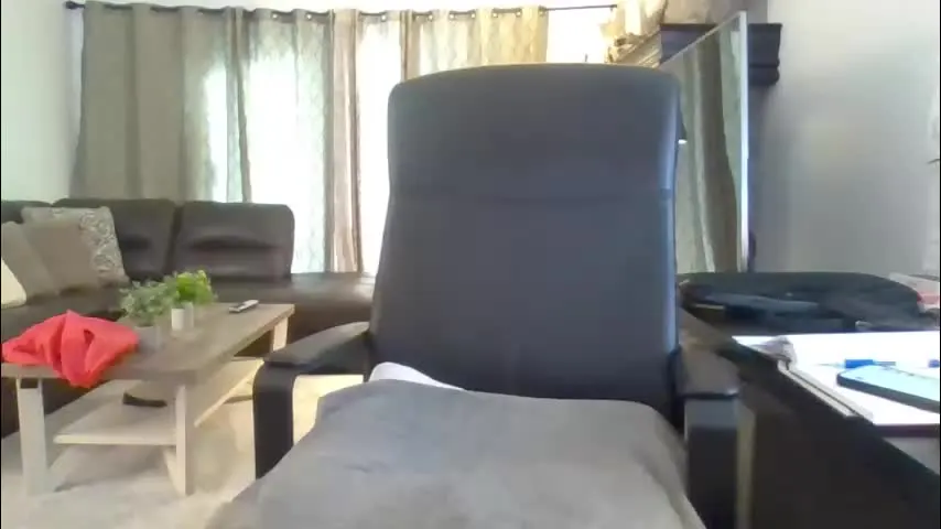 darryl43321 — #bigcock #bigballs and a very good brown slut!