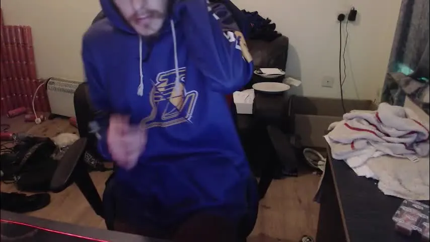 daver281197 — GOAL: good morning who wants some fun :) menu is active [20 tokens remaining] Spoil Me pvt is 6tk if U Tip over 25 leave a thumbs up pls :) #slave #twink #bigcock #anal #mistress