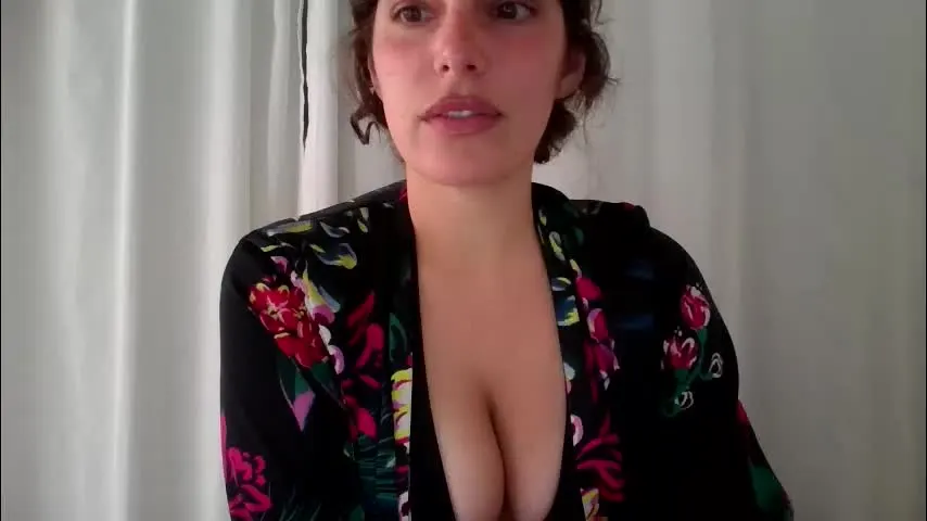 freckledeer — lets have some fun ;) #latina #bigboobs #bigass