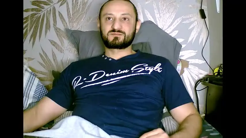 fred4games77 — happy new year full of cum💦