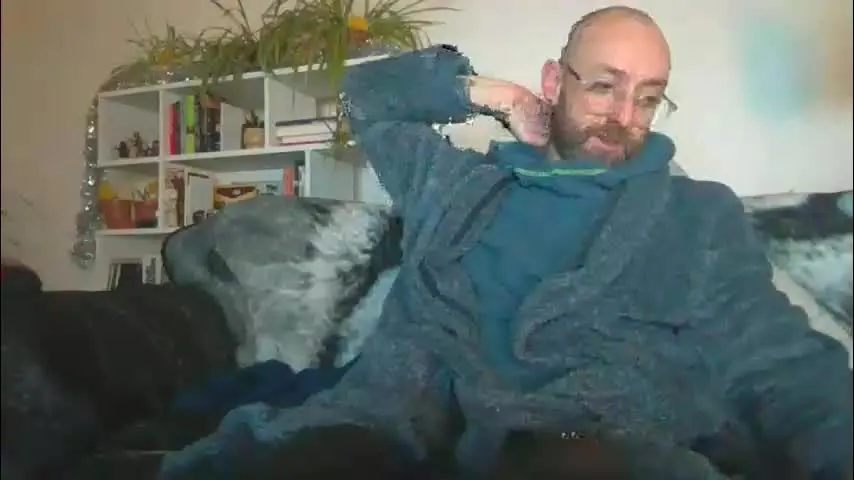 geon2xx — #british #hairy #cum #daddy #uncut - Goal: public cum goal [168 tokens left]