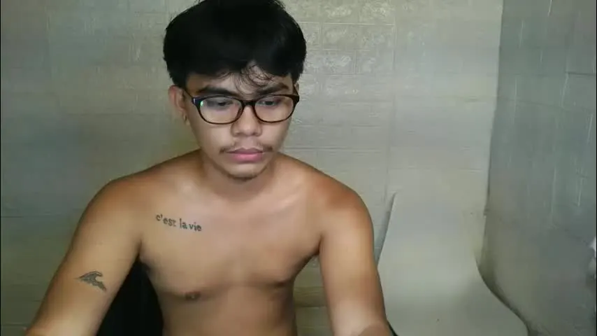 handsome_vanana — make me cum with your tip babe #asian #cum #smallcock #18 [300 tokens remaining]