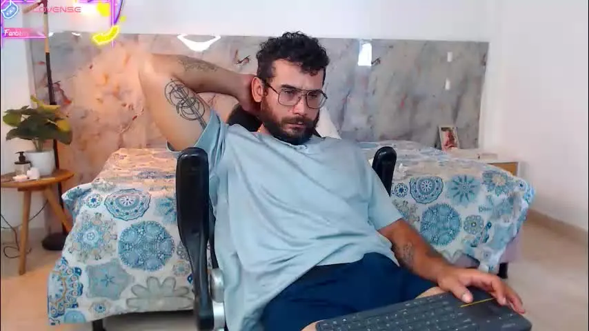 hanz_col — #muscle #french #german #party #master help me complete my fortnight goal (5000) (cum 2000l) [4930 tokens remaining]