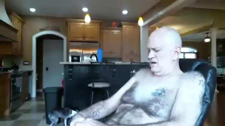 itsxxxtc — iso horny male voyeurs