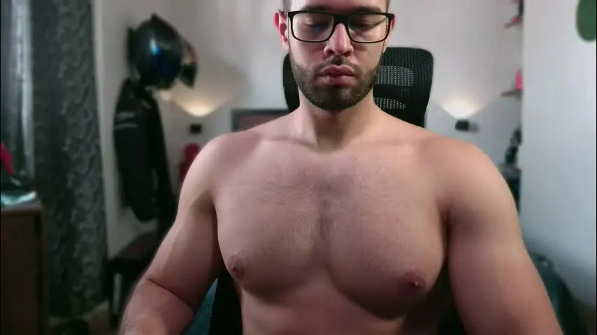 jacobt77 — GOAL: Flex & touch Biceps and pecs [45 tokens remaining] Can you make me cum? #worship #nipples #muscle #cumshow #bulge