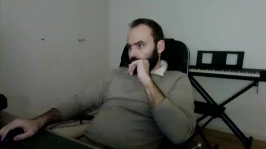 joaodias_18 — Cum show [350 tokens remaining]