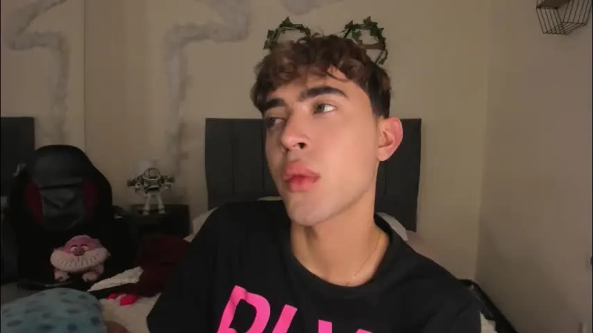 justinbe_ — GOAL: Ride dildo [267 tokens remaining] 💖 The cute boy with innocent face ... but with a very dirty mind 💖 #gay #blonde #femboy #twink #ass