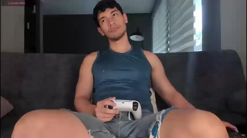 kayn_kalo — 🚨Warm me up (JOI+Naked)🚨 Lets have some fun :) #bigcock #lovense #pvt #latino #feet. [55 tokens left] 🚨Warm me up (JOI+Naked)🚨 Lets have some fun :) #bigcock #lovense #pvt #latino #feet.