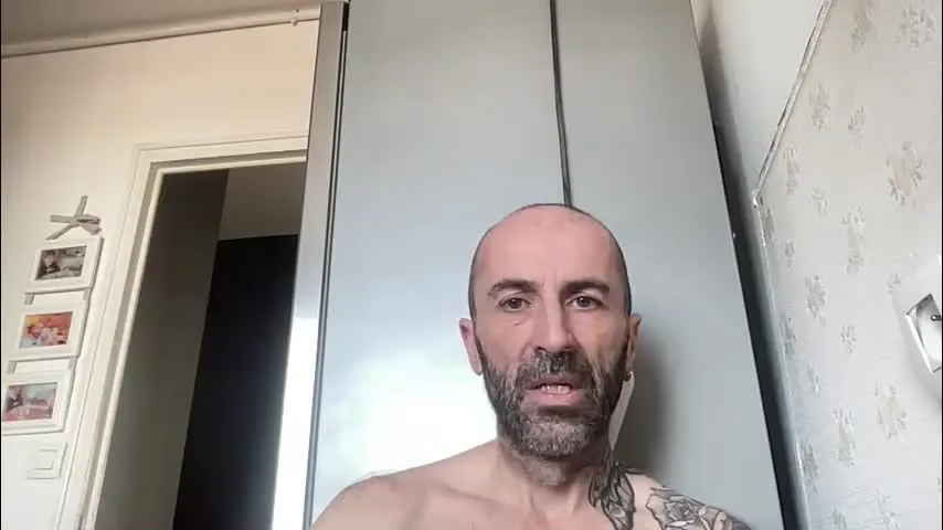 lorenzo44300 — Lorenzo44300's room #slave #sub #humiliation