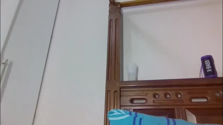 lovelbrownie — welcome *chocolate queen* #ebony #petite #puffynipples #cute #squirt [485 tokens remaining]