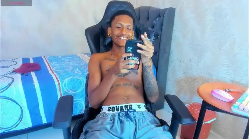 man_san11 — cum #master #bbc #findom #dirty [1200 tokens remaining]