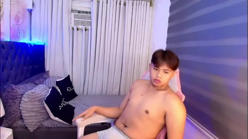 manhattan_men18 — goal: cumshow !!! #asian #bigcock #cumshowinprivate #cumgoal [1231 tokens remaining]
