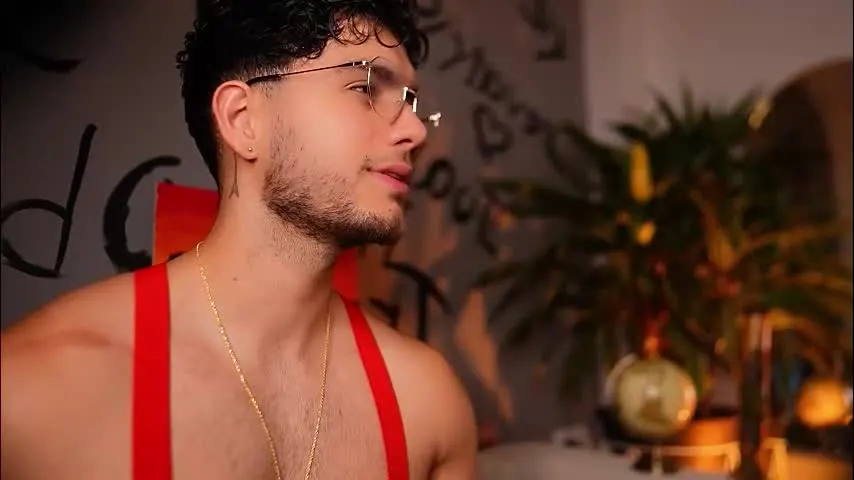 noha_miler — #bigcock #muscle #young #18 #lovense