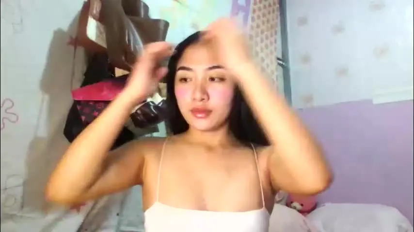 pretty_am — Hello guys welcome to my room talia here make u happy and cum today (prvt is open ) #asian #pinay #hot #petite #smalltits [354 tokens remaining]