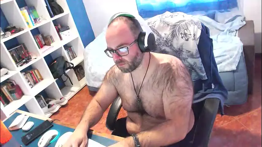 ravingr3d3 — CUM at goal :) #cum #uncut #hairy #feet #pvt [459 tokens remaining]