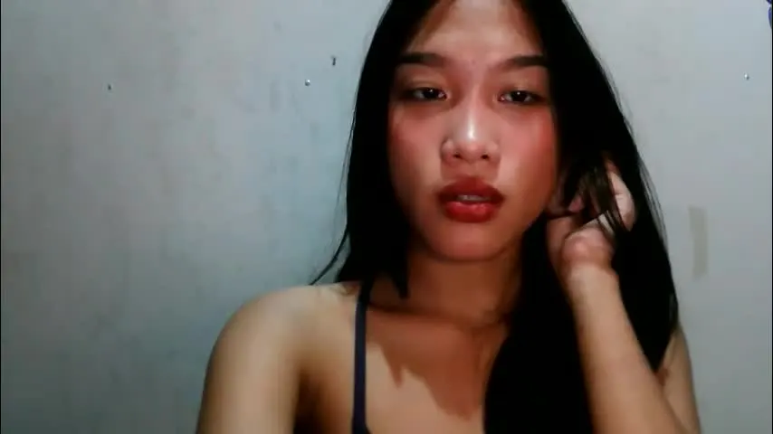 riyu77 — Hello guys welcome to my room Janelle! here make me happy and cum today (prvt is open ) #asian #pinay #sexygirl #petite #smalltits #pinay hi im new here please help me [1000 tokens remaining]