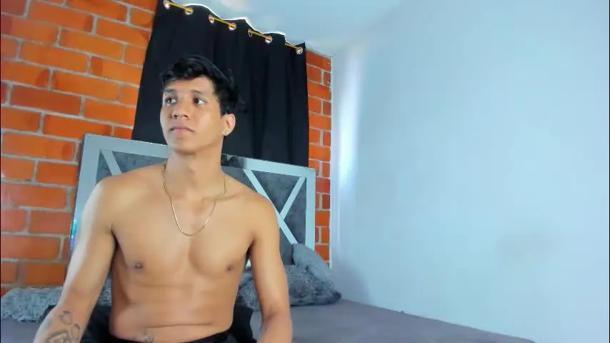 robertmiller21 — 🔥Welcome to our room🔥 Enjoy this night and your hottest and most perverse fantasies, always remember to support✨ // GOAL: DeepThroat 😈 [142 tokens left] #bigdick #bigass #pvt #anal #threesome