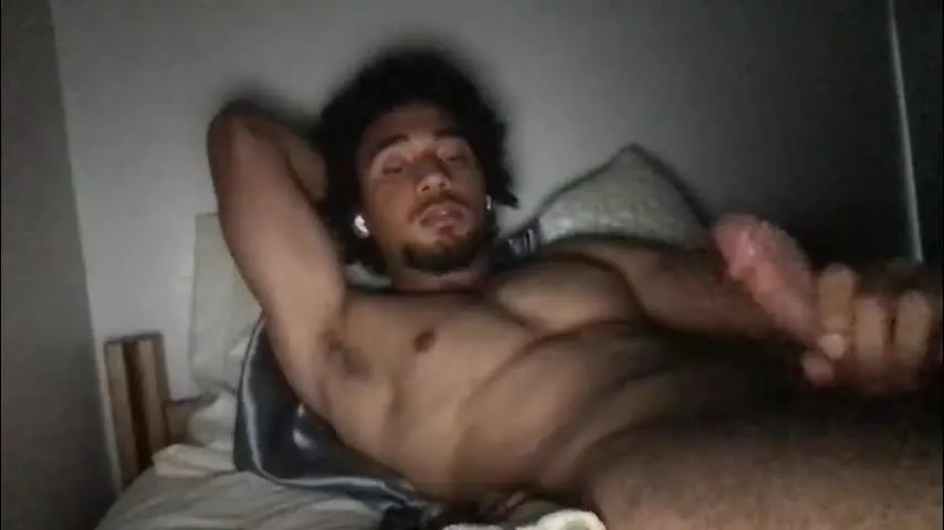 roddyevrr — GOAL: Make Me Cum [1923 tokens remaining] Welcome To My Room Lovense Tip Goals