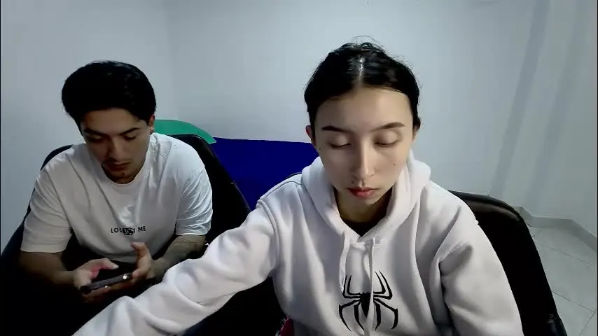 roseandviktor23 — Public Pvt with Cum [824 tokens remaining]