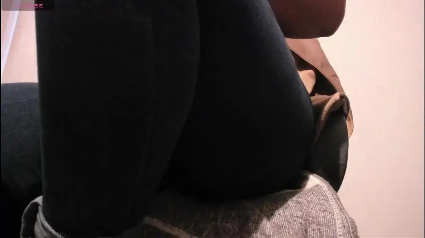 scarlett_anaiz — GOAL: Sexy Dance [290 tokens remaining] Welcome to my room! #bigass #latina #deepthroat #lovense #new