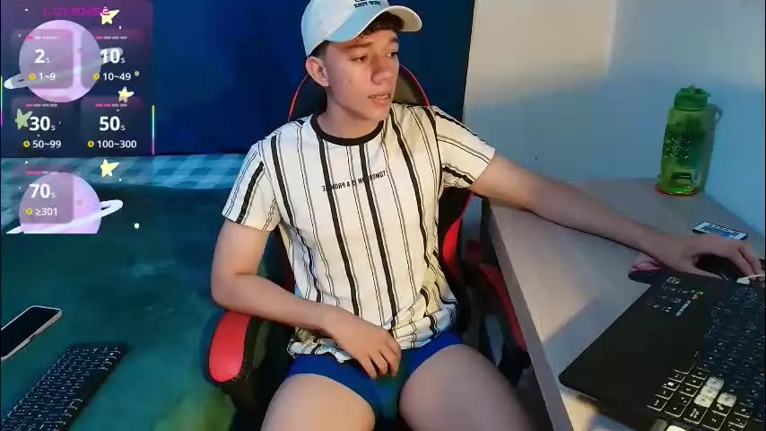 seder_4 — HOT CUM 💦🍆 [444 tokens left] #bigcock #18 #twink #cum #happynewyear