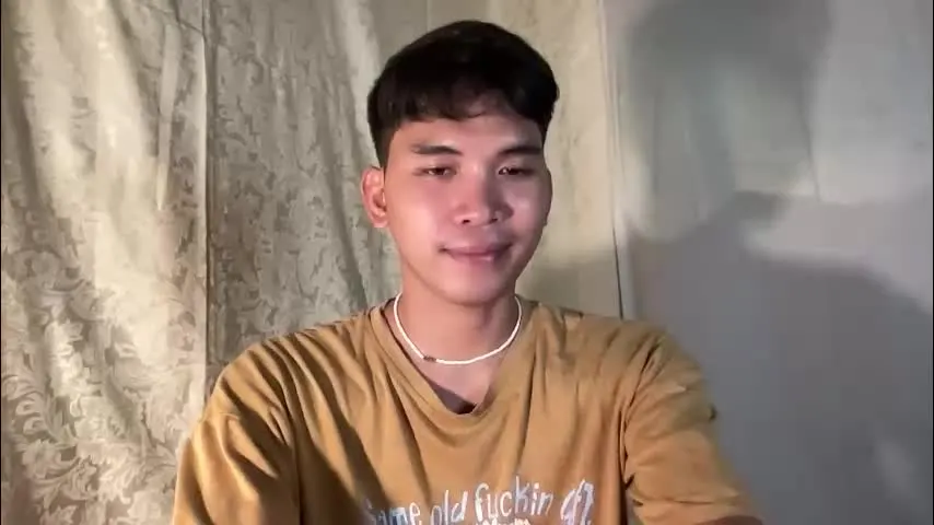 seductive_william — im here if you need someone #slave #asian #twink #femboy #couple [499 tokens remaining]