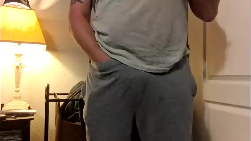 shyguycurious5 — I have time for a quickie. Pvt openCum @ 10 goals. #hairy #daddy #dadbod #cowboy straight [108 tokens remaining]