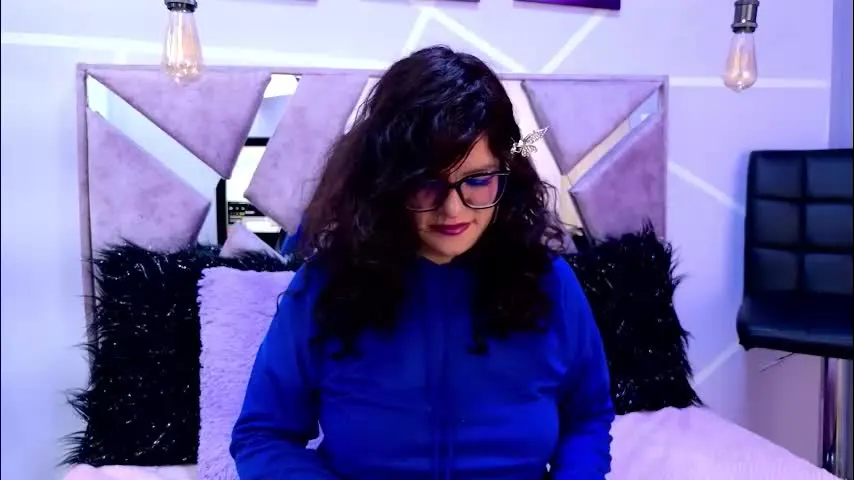 sofi_noa — Lovense: Interactive Toy that vibrates with your Tips #bigass #teen #squirt #slave #milf