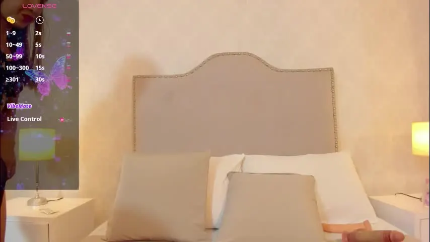 susanthomass — GOAL: squirt [195 tokens remaining] Put my pussy to vibrate and choose a great squirt #dirty #atm #squirt #heels #naked