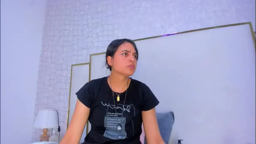 thalia888_ — GOAL: squirt😈👅 [349 tokens remaining] Welcome to my room! #machine #brunette #shy #latina #anal