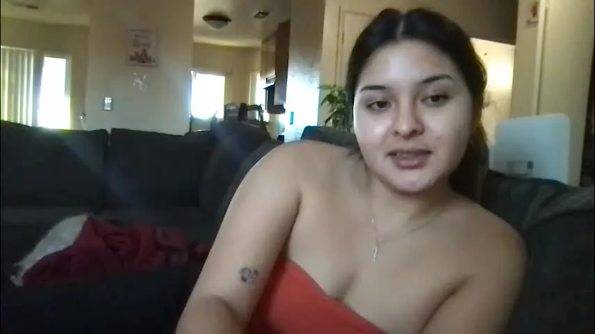 tinnnyyminx — Tgram Fun ;) #latina #bigass #petite #new