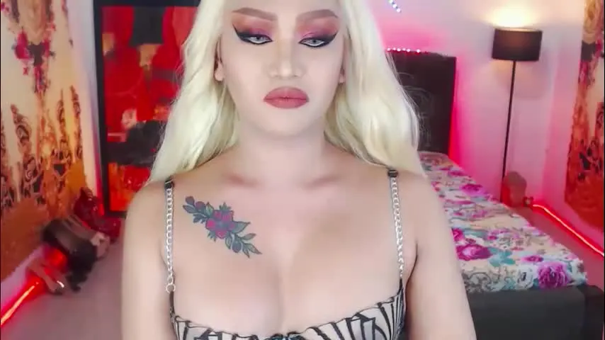 transplayfullolivia — TEASE ME MAKE ME MOAN AND I'M ALL YOURS MY BOY ! #asian #goddess #smoke #bigcock #wifematerial [1333 tokens remaining]