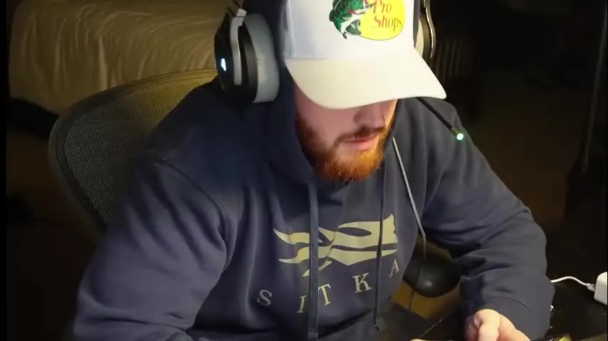 v_for_veng — Hang with #BWC #Hung #Daddy while I #Edge until I blow my huge load