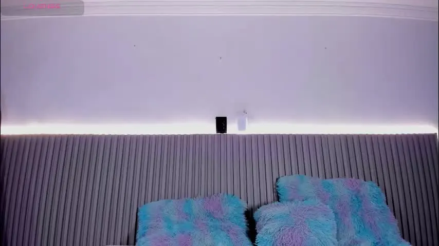 valentina_lux1 — COME ON DESTROY MY PUSSY PLEASE DDY👅💦💦💥 - Goal Reached! #latina #bbw #fuckmachine #natural #bigboobs