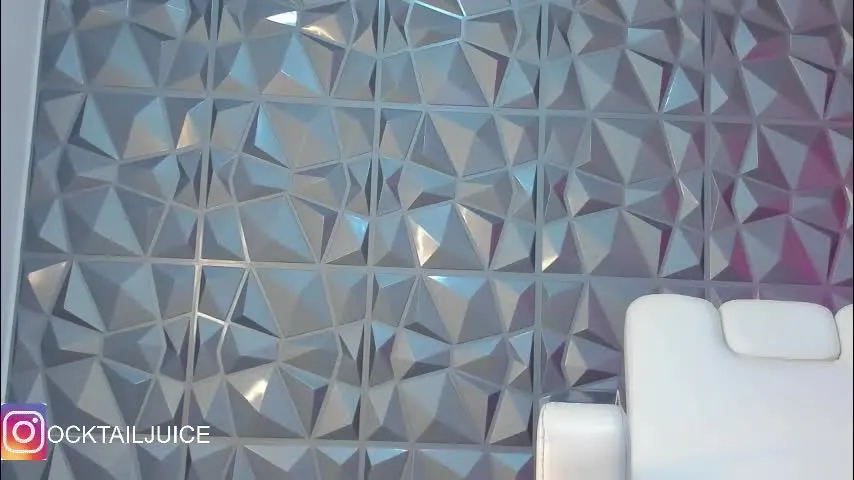 your_juice_ocktail — Naked [184 tokens left] Goal reached! Thanks to all tippers! #big ass #big tits #oil #saliva #squirt #eboby #latin