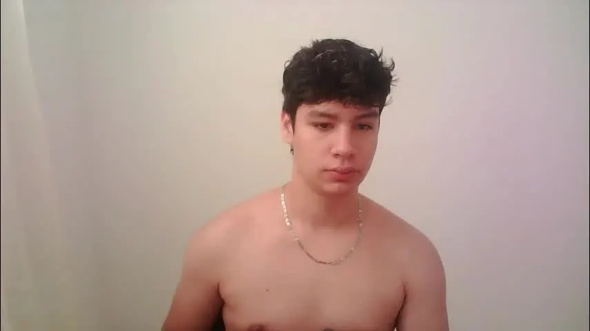 zeus_183 — GOAL: hard masturbation x7min🍆💥 [20 tokens remaining] Welcome to my room! #master #bigcock #teen #young #18