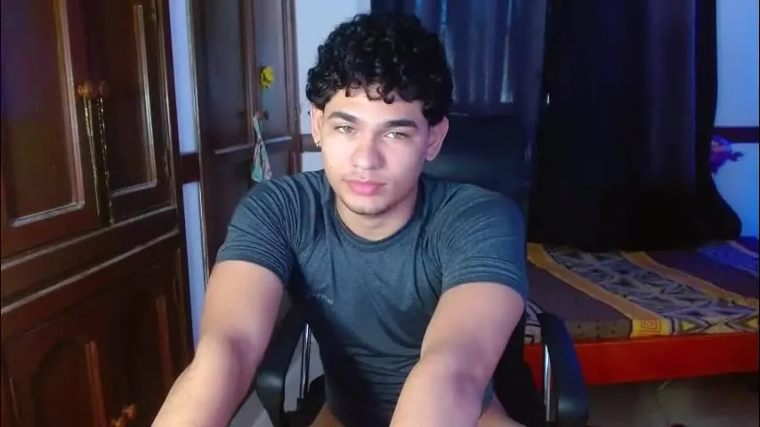 zyrosxk — Goal: 10 push up naked ❤️ #twink #18 #bigcock #cute - Next Goal: show cock ❤️