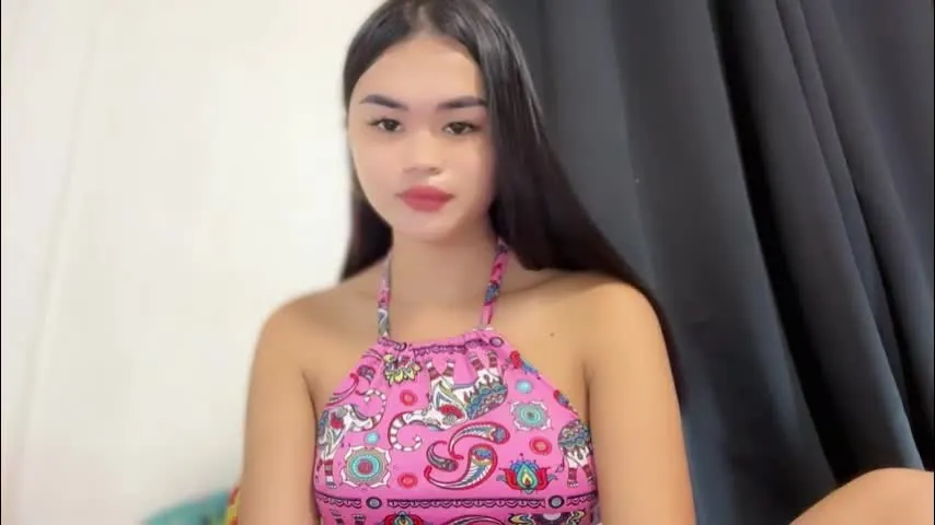 hotchic_aya — make me cum & squirt (pvt is open)🪬🧿 #asian #wifematerial #smallcock #bigboobs #daddysgirl [1739 tokens remaining]