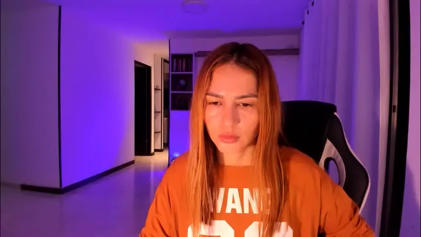 rainbow_jenny — Make me wet with your tips ! #lovense is on 🌸 hairy pussy 🌸control 15 mins* 419 tks🌸 #18 #hairypussy #latina #anal #lovense #daddy