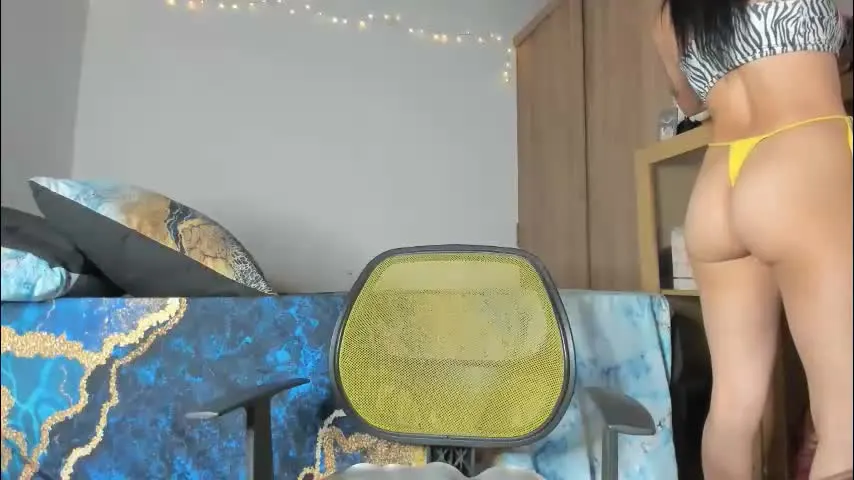 tristan_fantasycam22 — Lovense Lush on - Interactive Toy that vibrates with your Tips #lovense